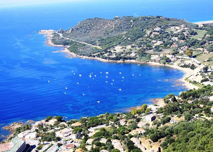 Aparthotel I Delfini Tiuccia