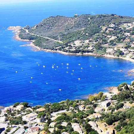 Aparthotel I Delfini Tiuccia