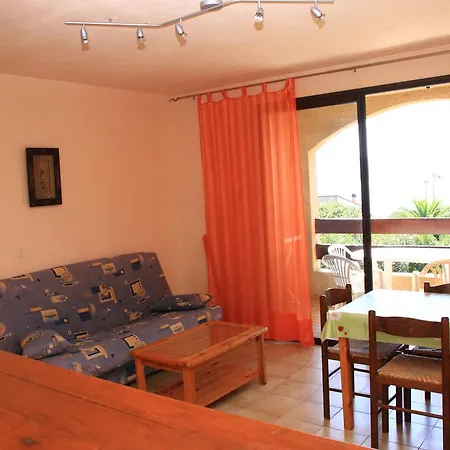 I Delfini Aparthotel Tiuccia